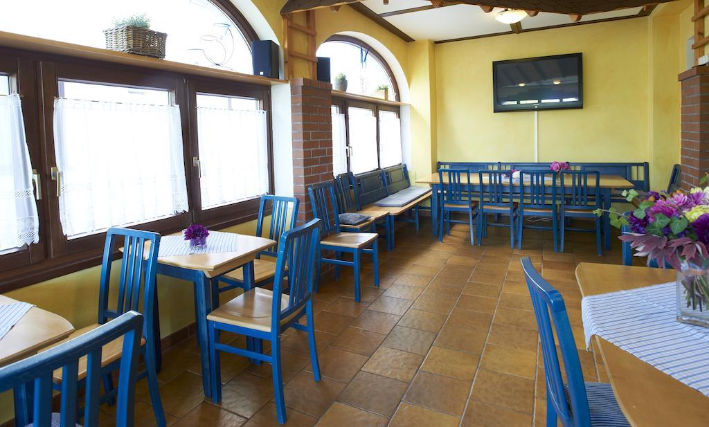 Gästehaus Weinhandl&Johnnys Pizzeria Podersdorf am See Exterior foto